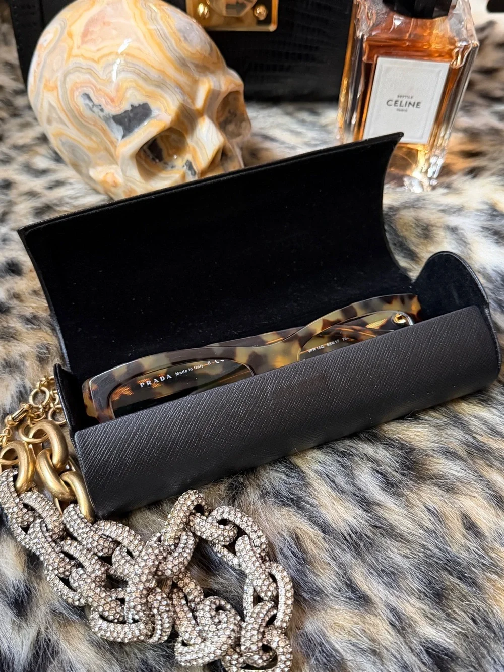 ♥️ Prada Black Sunglasses case. Listing is for one case